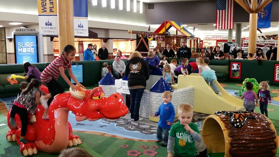 KIRKWOOD MALL PLAY AREA