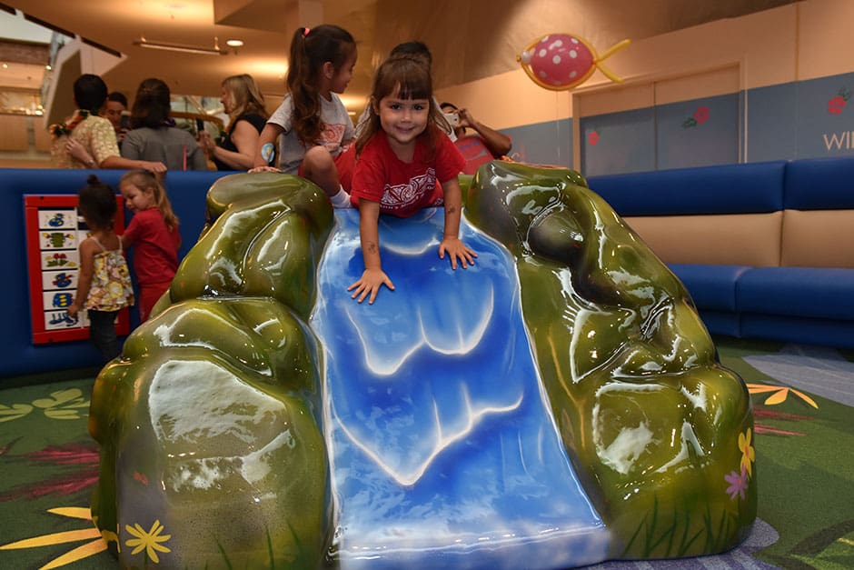 Hawaii Moms We Tried It! The New Windward Mall Play Area Soft Play